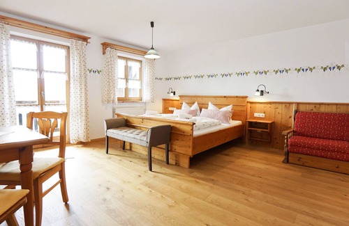 Eppenschlag House | Feriengut zum Fürst n