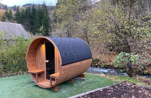 Arnoldstein House | Ferienhäuser Glück Auf, Sauna, Hottubs