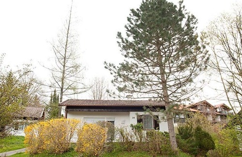 Schwarzenbach House | Ferienhaus 28-f mit Südterrasse mit Bergblick - Ferienhäuser im Feriendorf Weissensee im Allgäu