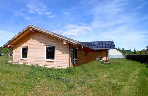 Selchow House | Ferienhaus 4 Elemente in Selchow mit tollem Garten