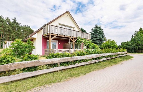 Usedom Apartment | Ferienhaus am Wald App. 1