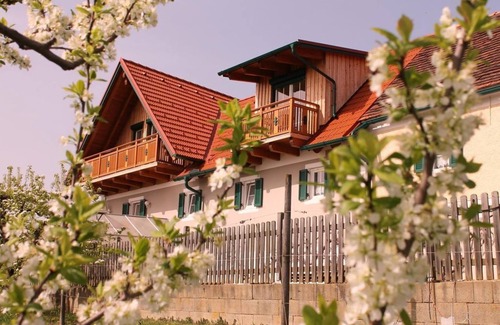 Eichkogl Apartment | Ferienhaus "winzerstöckl" - Obst- & Gästehof Brandl