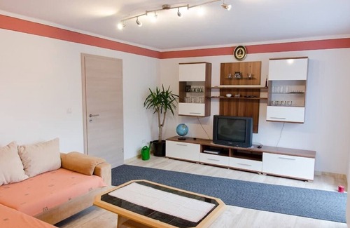 Barnau Apartment | Ferienhaus auf 2 Etagen mit eigenem Balkon