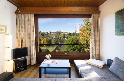 Bad Wuennenberg Apartment | Ferienhaus Blumenhain - Wohnung "Panoramablick"