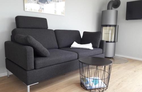 Fehmarnsund House | Ferienhaus Brückenblick 12 A - direkt am Meer