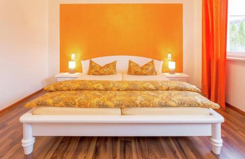 Markdorf Apartment | Ferienhaus in Markdorf mit Pool