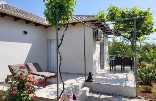 Skala Potamias House | Ferienhaus In Thasos Mit Großer Terrasse