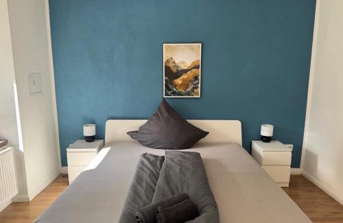 Hettstedt House | Ferienhaus "Jasmine" mit 3 Schlafzimmern und Stellplatz