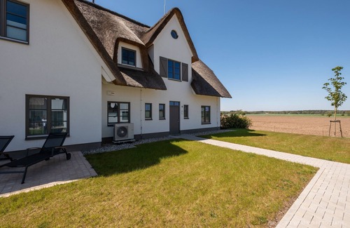 Stolpe auf Usedom Apartment | Ferienhaus Lasse Thoressen - Inseldomizil Stolpe - Urlaub Unter Reet auf Usedom
