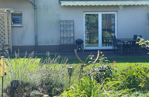 Kolkwitz House | Ferienhaus mit Terrasse auf Großem Grundstück