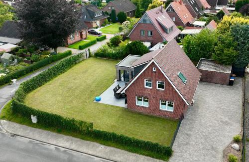 Neuenburg House | Ferienhaus Neeborg
