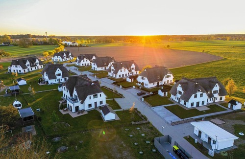 Stolpe auf Usedom Apartment | Ferienhaus Robert Schumann - Inseldomizil Stolpe - Urlaub Unter Reet auf Usedom