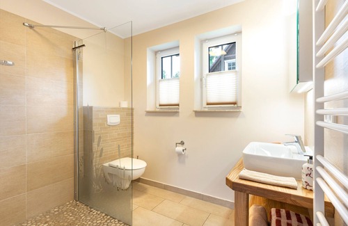 Burg-Kauper House | Ferienhaus Waldschlösschenstraße - Ferienhaus, 1 SZ, Wz/küche, Du/wc, Terrasse