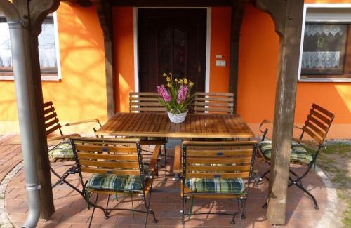 Selchow House | Ferienhaus Zum Storchennest in Storkow