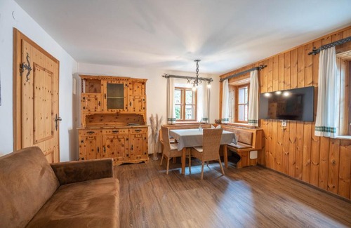 Mauterndorf Apartment | Ferienhaus zur Hackenschmiede