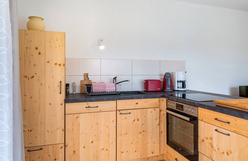 Radmuhl Apartment | Ferienhof im Salzbachtal – Grashüpfer für bis zu vier Personen