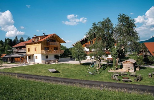 Unterach am Attersee Apartment | Ferienwohnung Panorama - Ferienwohnungen am Grubinger Hof