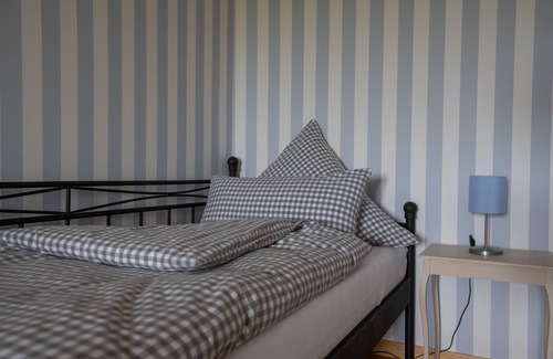 Nordholz Apartment | Ferienwohnung "regierungsdirektor" im Zollhaus-cuxland