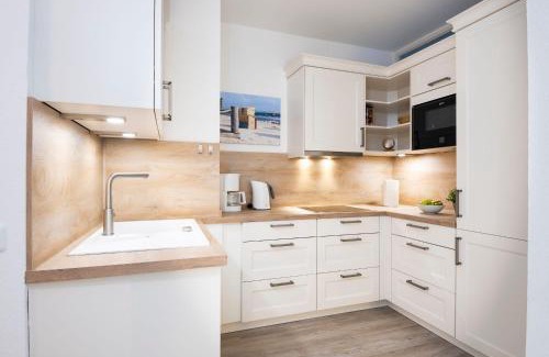 Kellenhusen Apartment | Ferienwohnanlage Leuchtturmweg IFA Wohnung Knoll 3-7-02