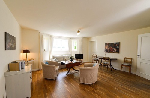 Grubnow Apartment | Ferienwohnung 1 direkt am Wasser im Gut Grubnow Rügen