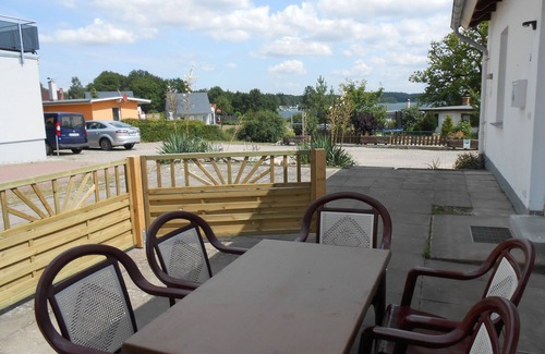 Krakow am See Apartment | Ferienwohnung 1 Terrasse/Seeblick - NEU Ferienpark Blechernkrug