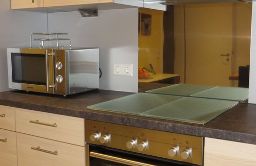 Grenzach-Wyhlen Apartment | Ferienwohnung 2, 65qm, Balkon, 1 Schlafzimmer, max. 4 Personen