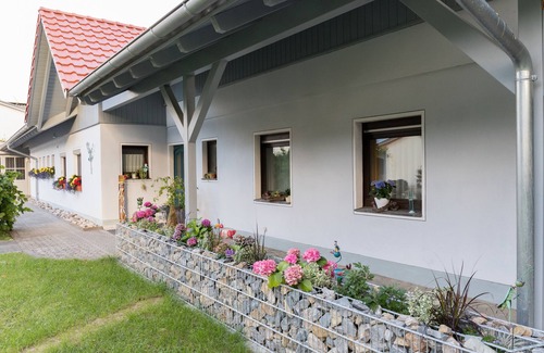 Iphofen Apartment | Ferienwohnung 2 Silvaner, 69qm, 2 Schlafräume, max. 5 Personen