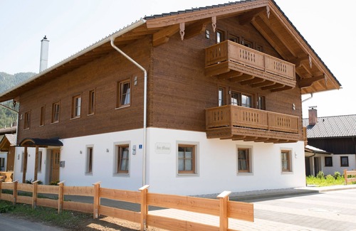 Inzell Apartment | Ferienwohnung 3 "Stoißeralm" für 4 Personen, 2 Schlafzimmer, Balkon, 75 m²