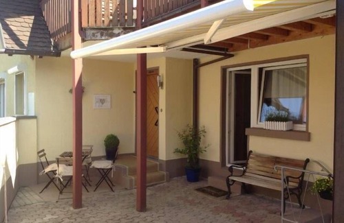 West Mooswald Apartment | Ferienwohnung, 65qm, 1 bis 4 Personen