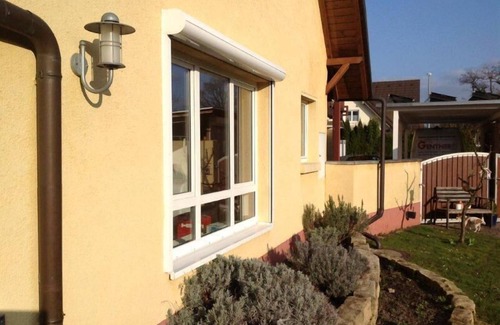 West Mooswald Apartment | Ferienwohnung, 65qm, 1 bis 4 Personen