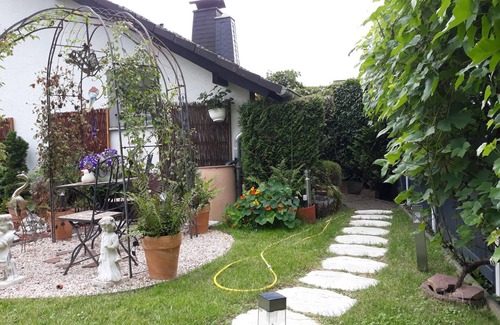 Mengershausen Apartment | Ferienwohnung, 89 qm, 2 Wohn/schlafzimmer, max 5 Personen