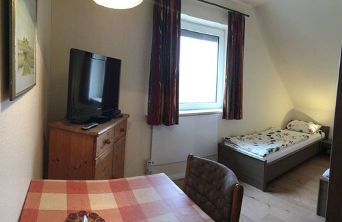 Wester-Ohrstedt Apartment | Ferienwohnung/app. für 2 Gäste mit 16m² in Wester-ohrstedt