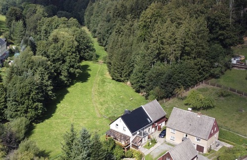 Krumhermersdorf Apartment | Ferienwohnung Am Hölzel