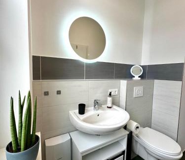 Ballenstedt Apartment | Ferienwohnung am Harz mit Küche, Balkon, Waschmaschine, Parkplatz mit Wallbox