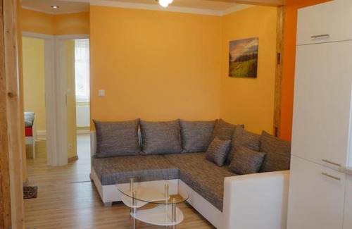 Lichtenhain Apartment | Ferienwohnung Am Lindenbaum