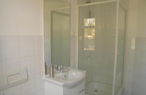 Lichtenhain Apartment | Ferienwohnung Am Lindenbaum