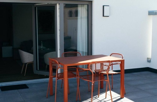 Trittenheim Apartment | Ferienwohnung "apotheke" 1. OG - Moselhaus by Clüsserath-wittmann