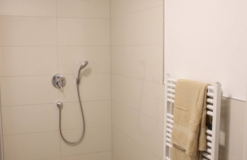 Hilden Apartment | Ferienwohnung/app. für 2 Gäste mit 32m² in Hilden