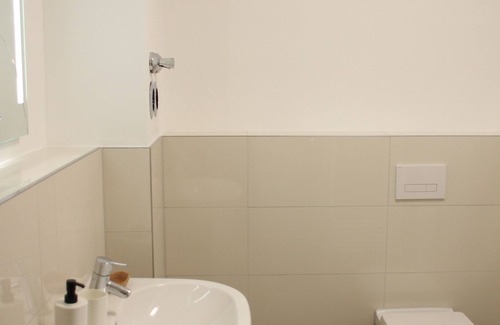 Hilden Apartment | Ferienwohnung/app. für 4 Gäste mit 64m² in Hilden