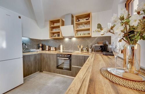 Bar Apartment | Ferienwohnung/app. für 4 Gäste mit 93m² in Zupci