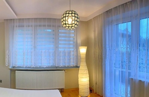 Borek Fałecki Zachod Apartment | Ferienwohnung/app. für 6 Gäste mit 83m² in Kraków