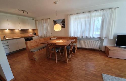 Prien am Chiemsee Apartment | Ferienwohnung BaMBi