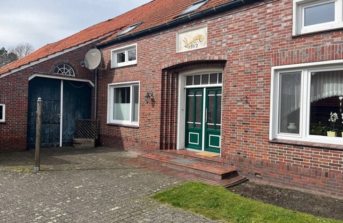 Brinkum Apartment | Ferienwohnung Bruns, Anke 35225 OG - Ferienwohnung Tee Tied 35225 OG