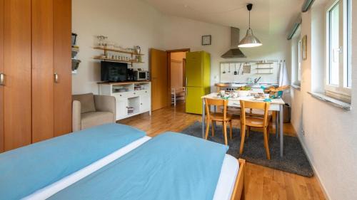 Ittendorf Apartment | Ferienwohnung Cöxle - Obsthof Steffelin