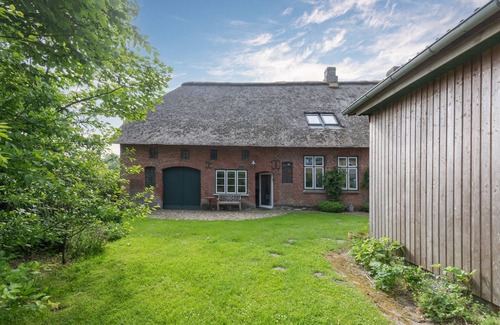 Oldenswort Apartment | Ferienwohnung Cottage Unter Reet in Witzwort für bis zu 4 Personen