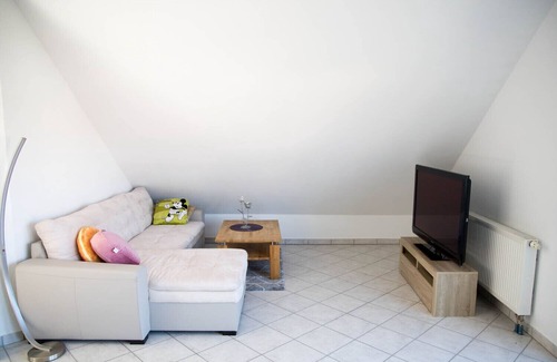 Hassfurt Apartment | Ferienwohnung Augsfeld Wunderschönen Ferienwohnung mit Hellen Modernen Räumen