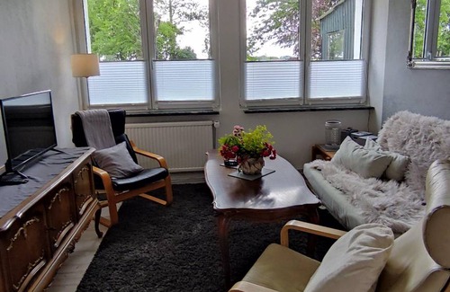 Karolinenkoog Apartment | Ferienwohnung , im Karolinenkoog Erholung zwischen Feld und Deich
