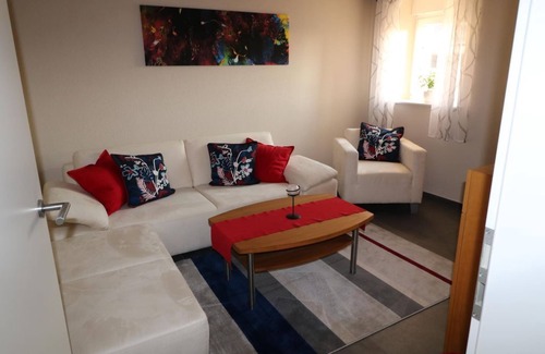 Edingen Apartment | Ferienwohnung Am Pfaffenderbach - 5-bett-ferienwohnung, Dusche/wc, 2 Schlafräume