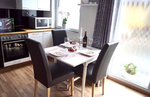 Stein Apartment | Ferienwohnung Deich und Meer - Direkt an der Ostsee an Deich und Meer
