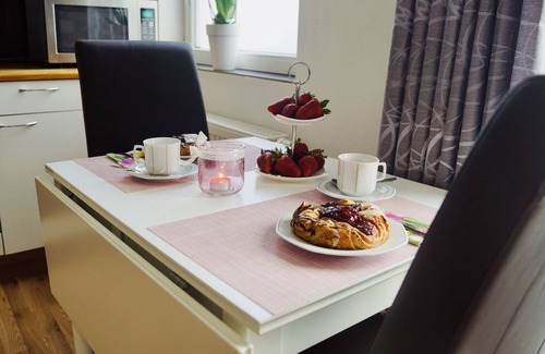 Stein Apartment | Ferienwohnung Deich und Meer - Direkt an der Ostsee an Deich und Meer
